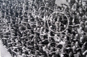 august-landmesser-no-salute